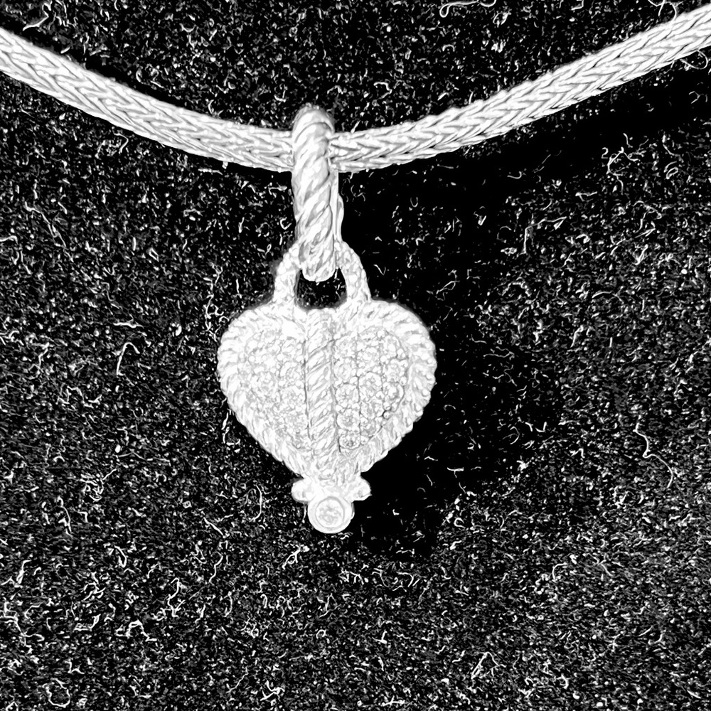 Judith Ripka sterling silver Diamonique